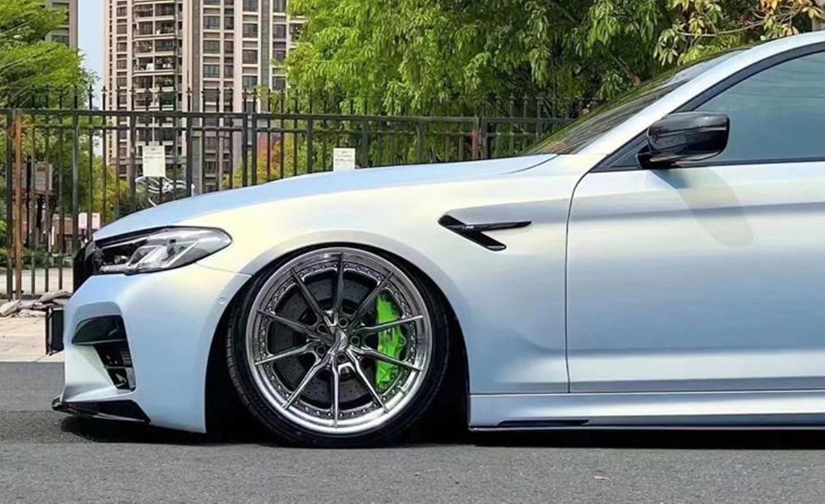 For BMW F90 M5 2018-2023 Carbon Fiber Exterior Side Skirt Fender