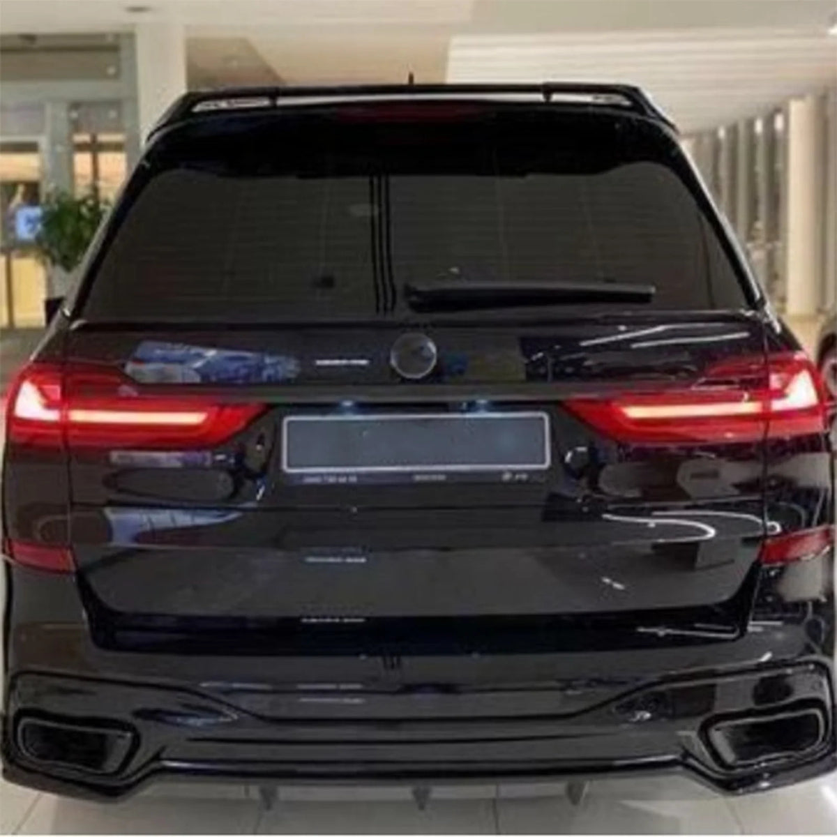 For BMW G07 X7 M Sport 2020 2021 2022 2023 Rear Bumper Black