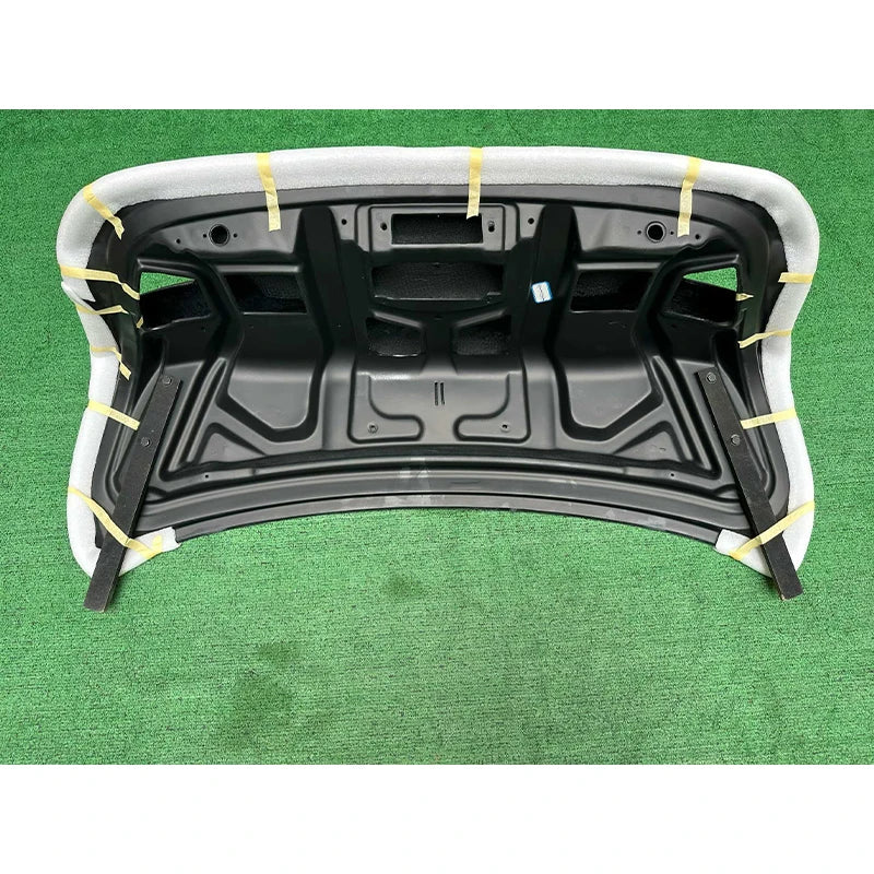 For BMW 4 Series M4 F82 F32 Carbon Fiber Trunk Lid Encloses