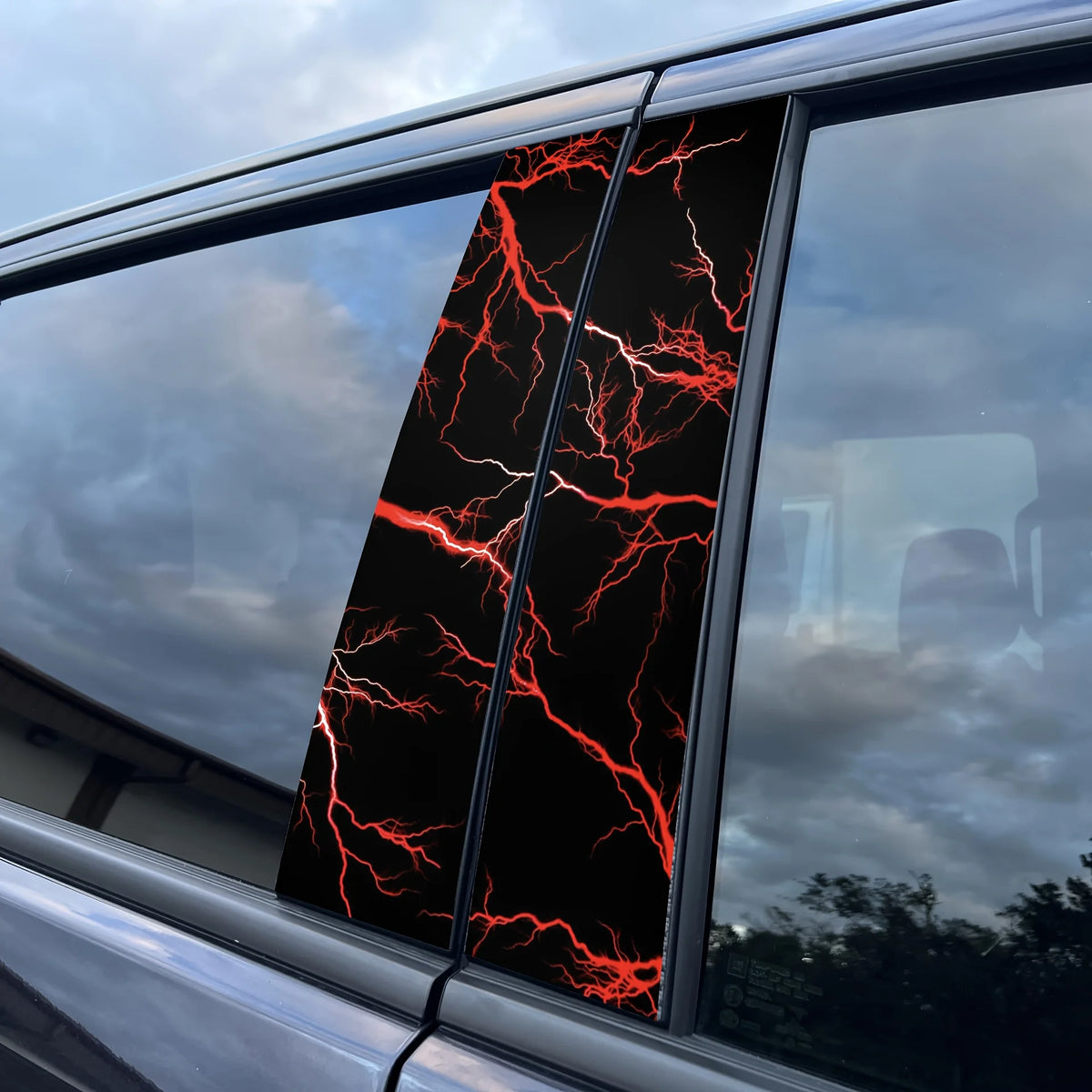 2-piece Red Lightning Decal Set easy-paste b-pillar Sticker