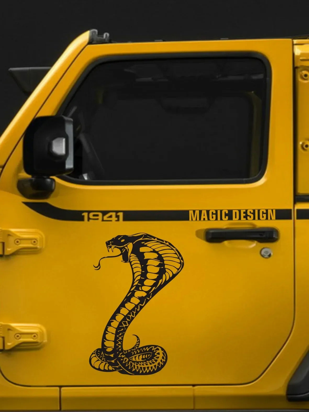 Design Creative Upright Cobra Personality Body Exterior
