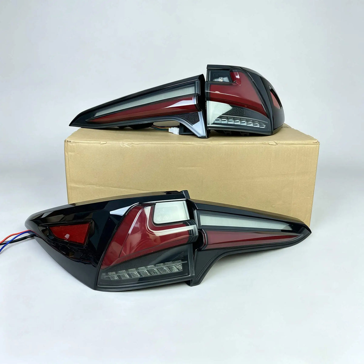 For Toyota Pathfinder 2016-2021 Fortuner Taillight Assembly