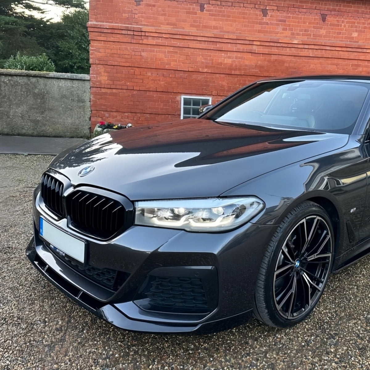 For BMW 5 Series G30 G31 Gloss Black Front Bumper Splitter Lip