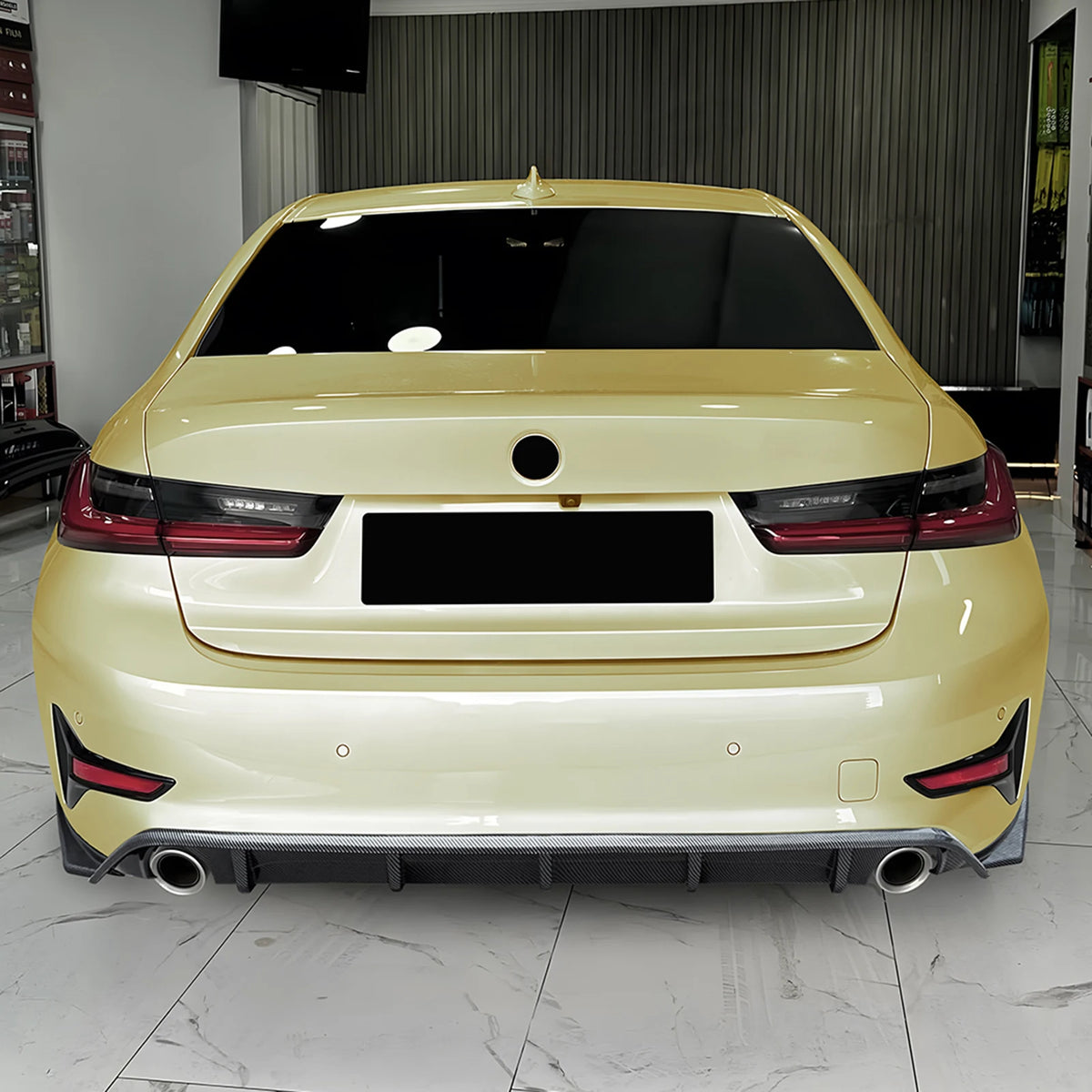 For BMW 3 Series G20 G21 Carbon Fiber Look Gloss Black Rear