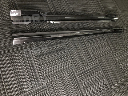 For BMW 7 Series G70 2023+ Dry Carbon Fiber Side Skirts Door