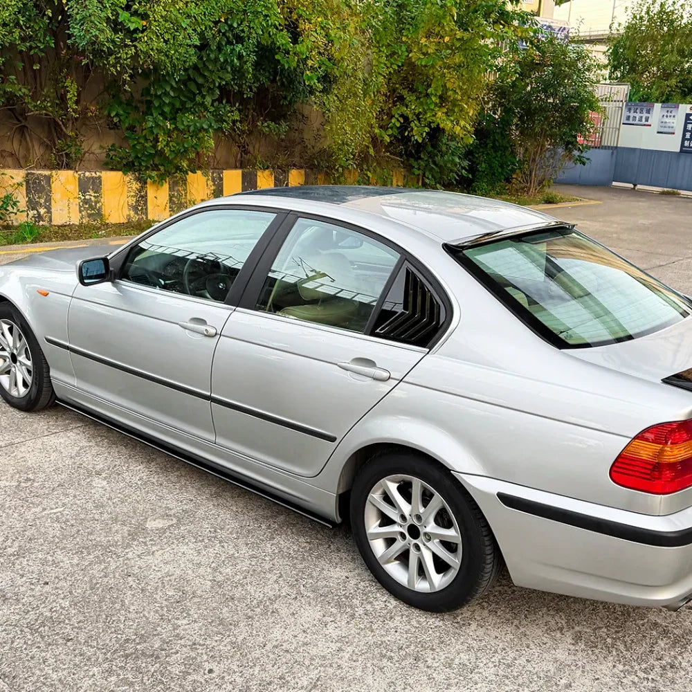 For BMW 3 Series E46 four-door 1998-2005 Rear Window Triangular