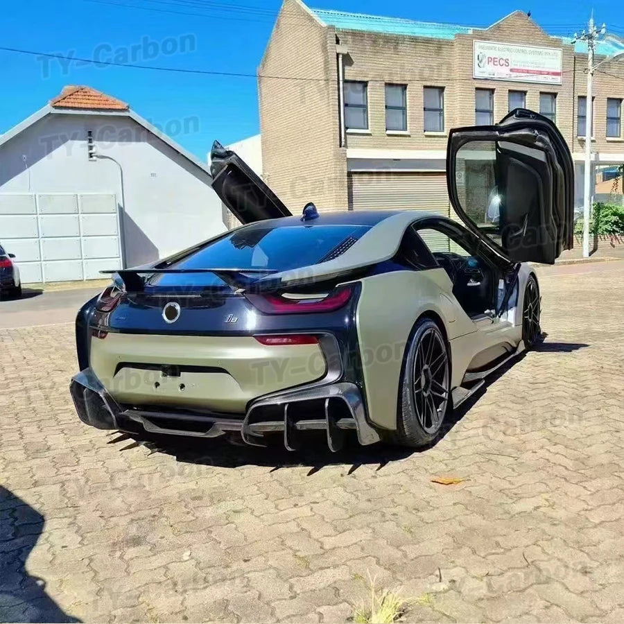 For BMW I8 2014-2020 Real Carbon 2PCS Rear Bumper Diffuser