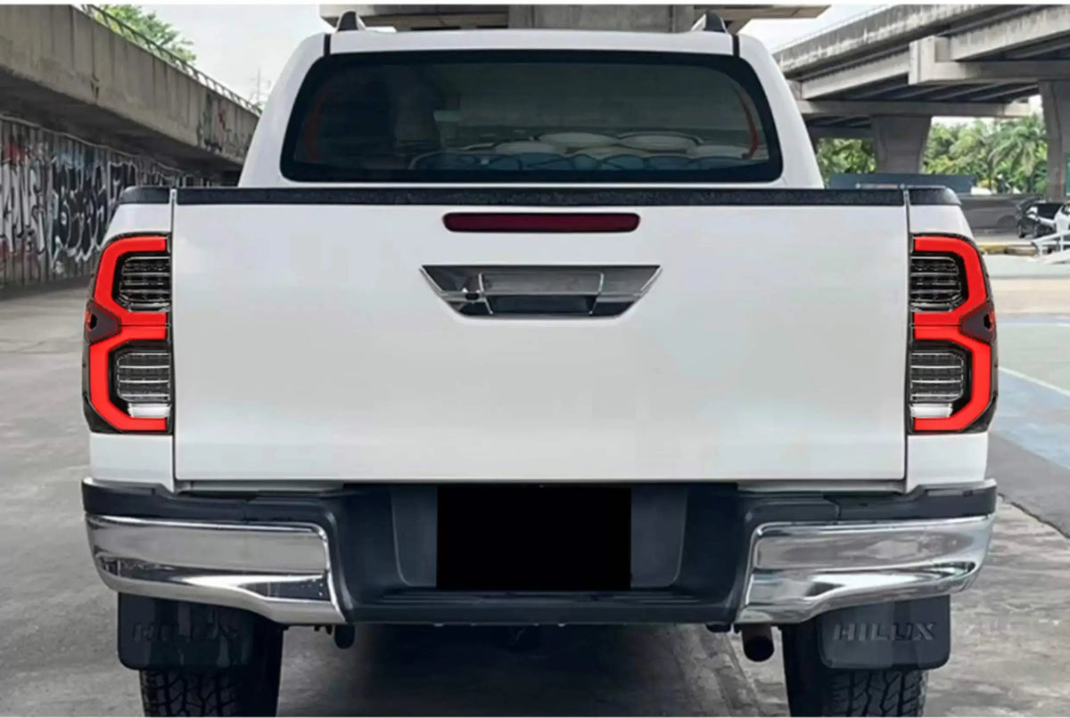 For 15-25 Toyota Hilux Hilux Modified Suitable Taillights All