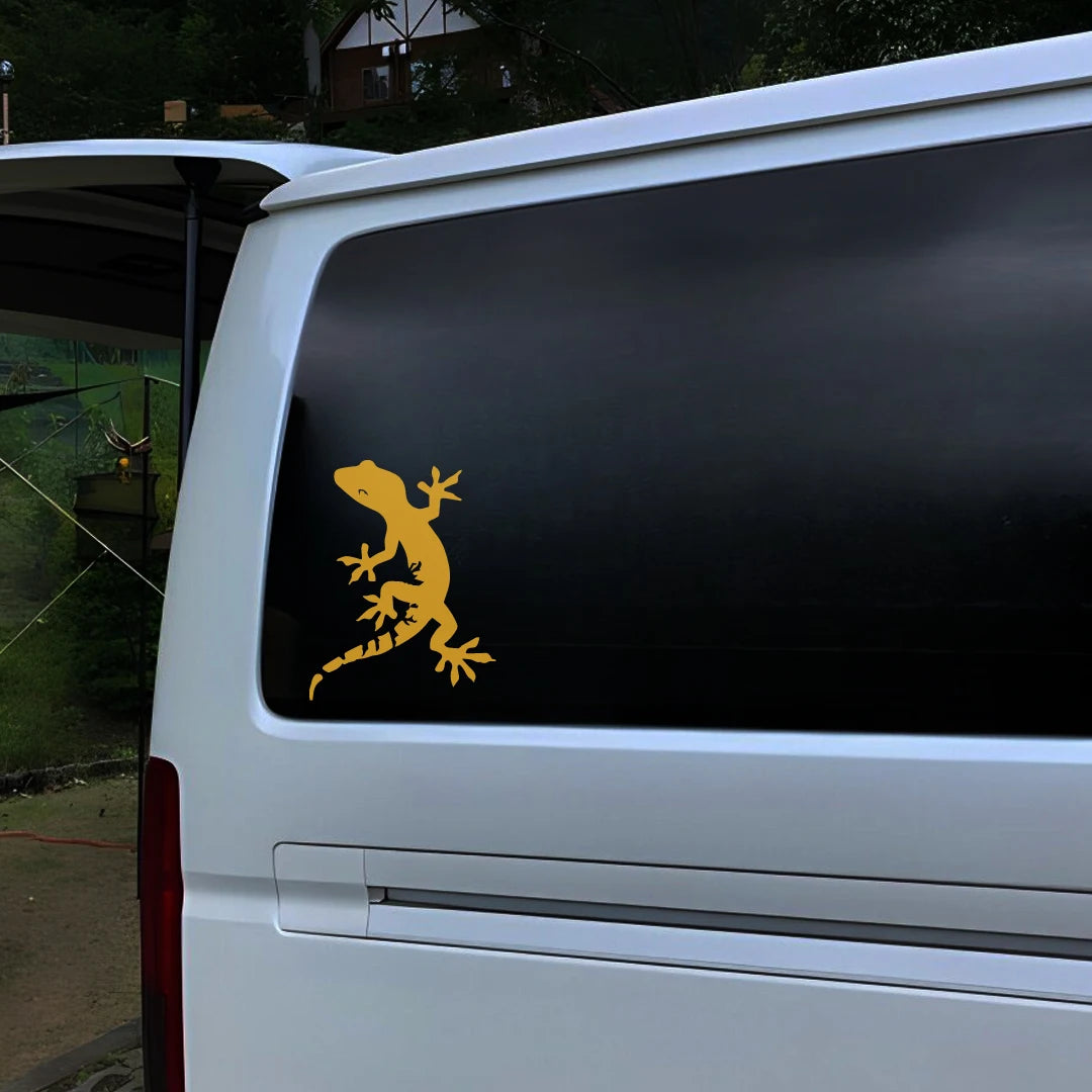 Gecko Strolling Pickup Truck Window Glass off-road Body Pull