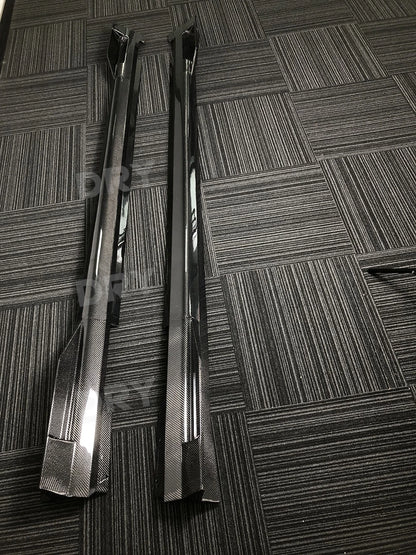 For BMW 7 Series G70 2023+ Dry Carbon Fiber Side Skirts Door