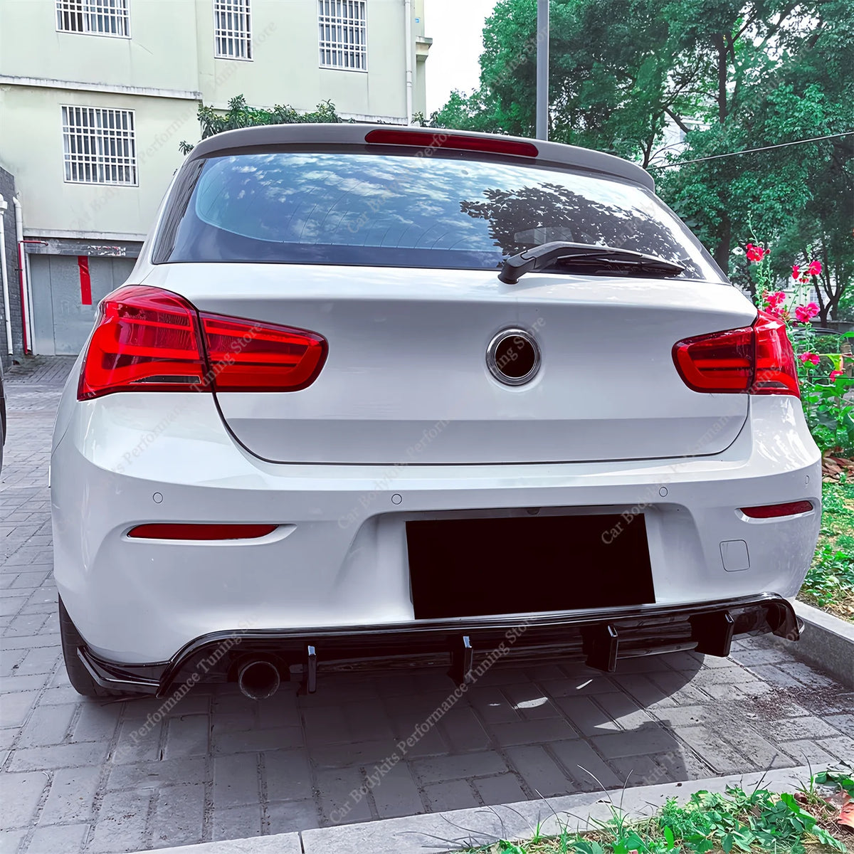 For BMW F20 116D 116I 118D Gloss Black Rear Diffuser Splitter