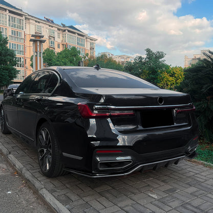 For BMW 7 Series G11 G12 Carbon Fiber Look Gloss Black Rear