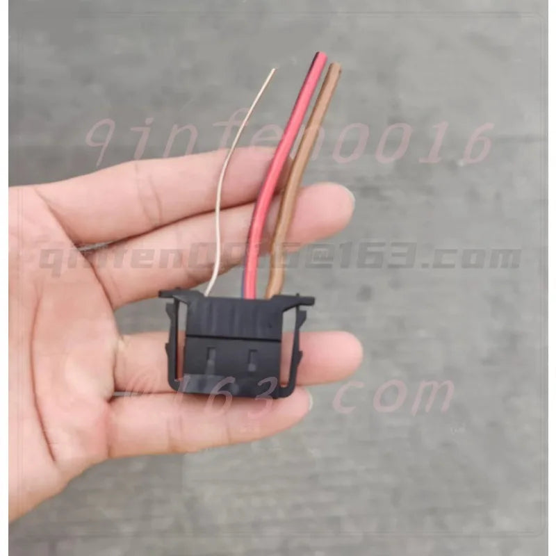 For BMW Blower Resistance Plug Adapter Suitable E90 E92 318 320
