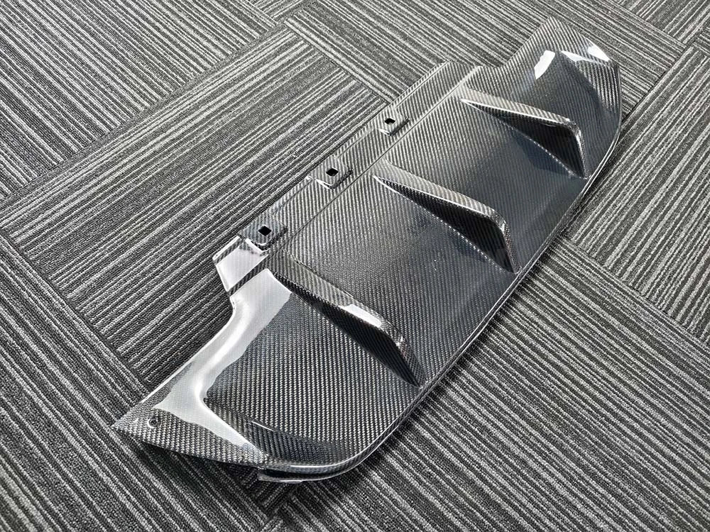 For BMW 6 Series F06 F12 Jchey Dry Carbon Fiber Rear Bumper
