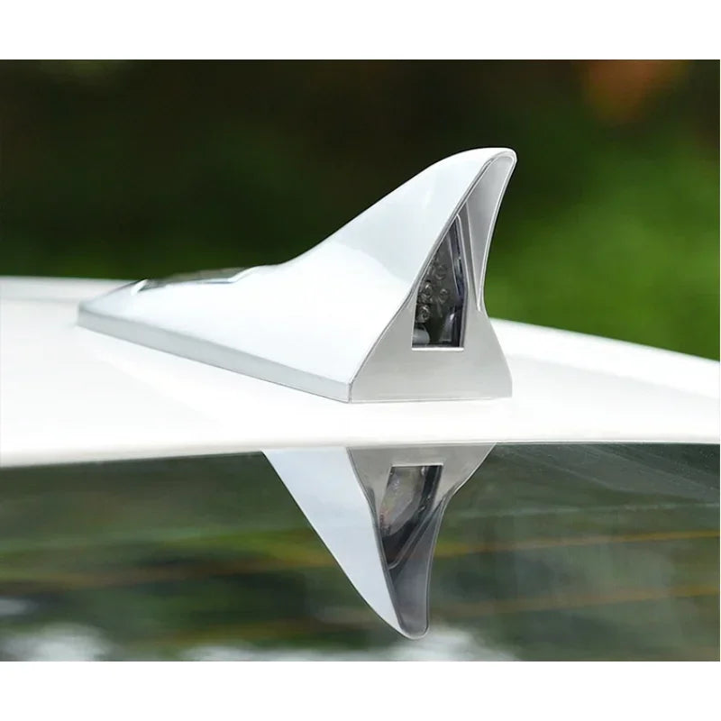 Solar Powered Shark Fin Antenna Roof Tail Strobe Warning