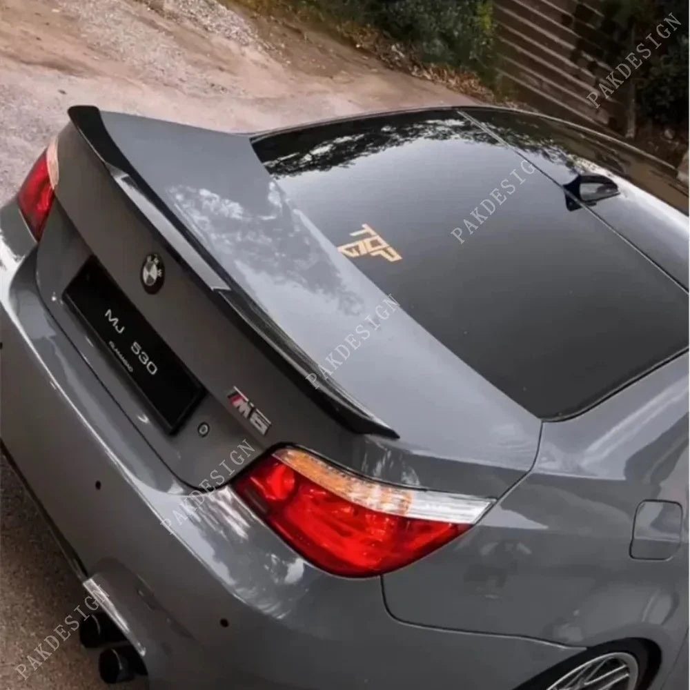 For BMW E60 520I 530I 535I M4 Rear Spoiler Cap Roof Lip Wing