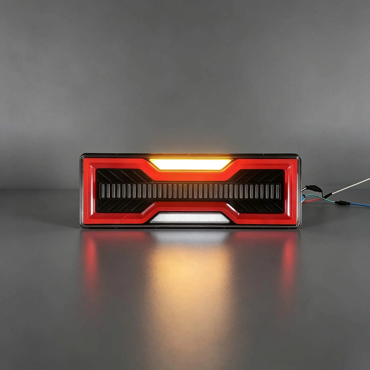 For Toyota Land Cruiser FJ75 Taillight Suitable Assembly