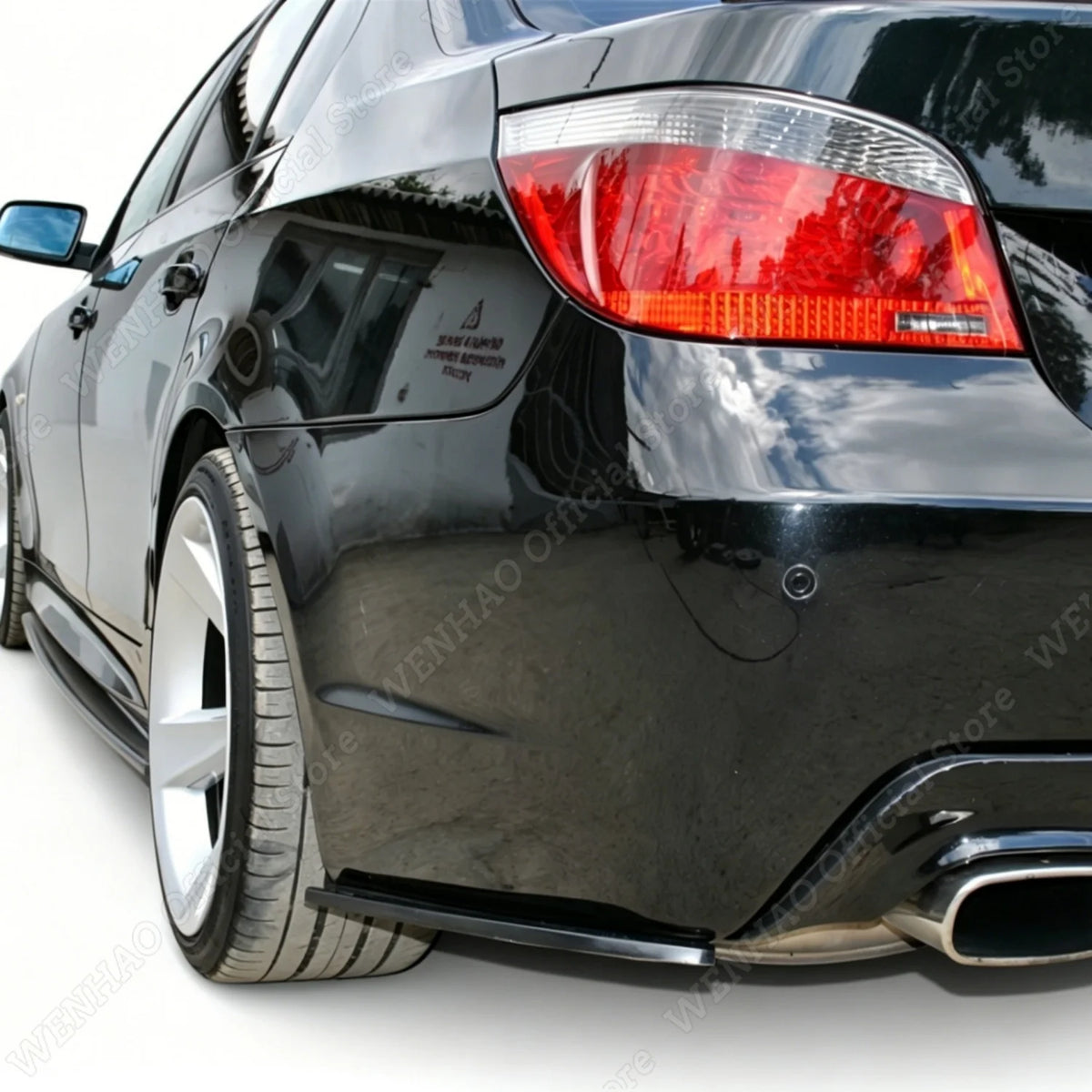 For BMW E60 E61 M-Pack 2003-2010 1pair Gloss Black Rear Bumper