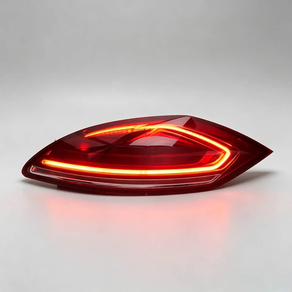For Porsche Panamera Tail Light Assembly Suitable 2010-2013