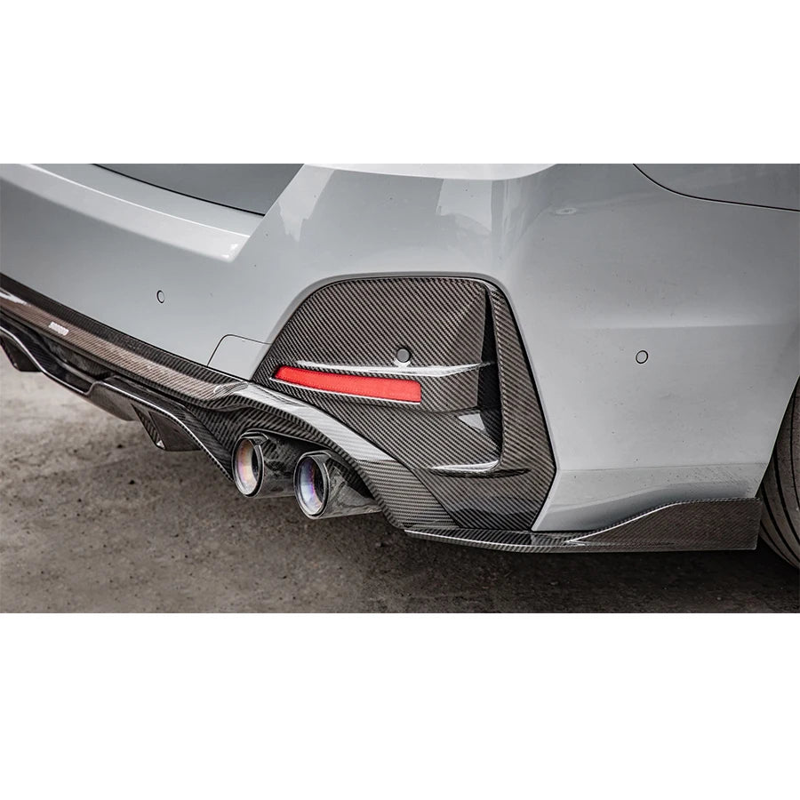For BMW 4 Series G26 2021+ Carbon Fiber Rear Bumper Fog Cover