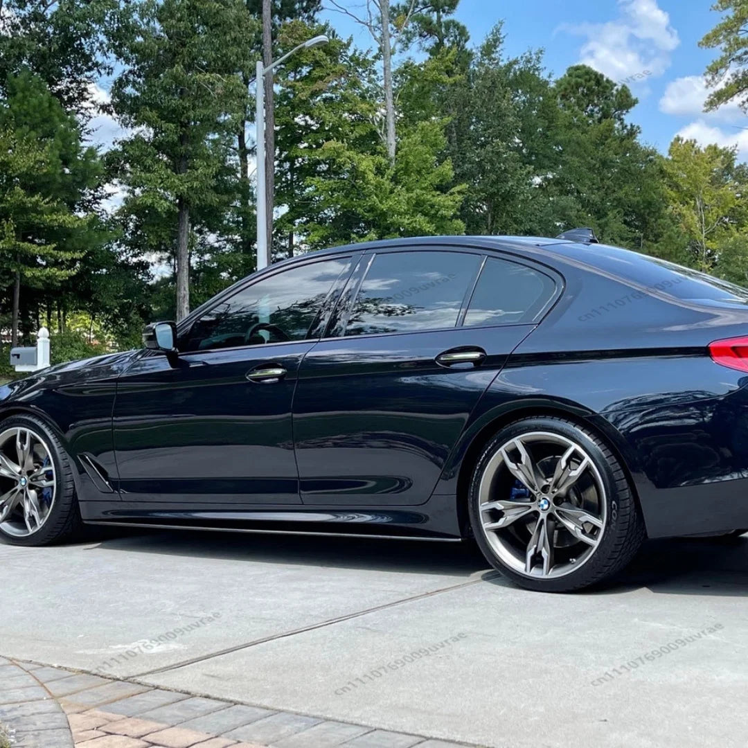 For BMW 5 Series G30 G31 M Performance Gloss Black Side Skirt