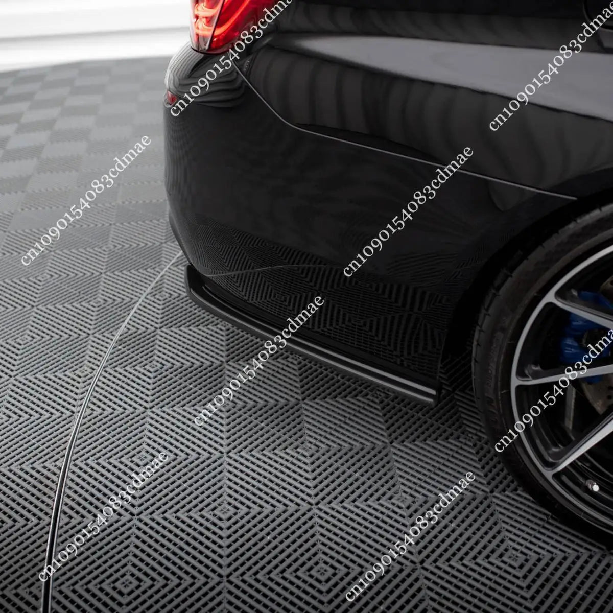 For BMW 5 Series F10 F11 520I 528I 550I M Sport 2010-2016 Rear