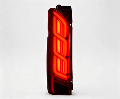 For Toyota Hiace's Latest Taillight Assembly Hiace 2005-2019